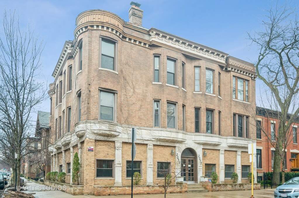 2057 N Seminary Avenue 3B, Chicago, IL 60614 MLS 11358631