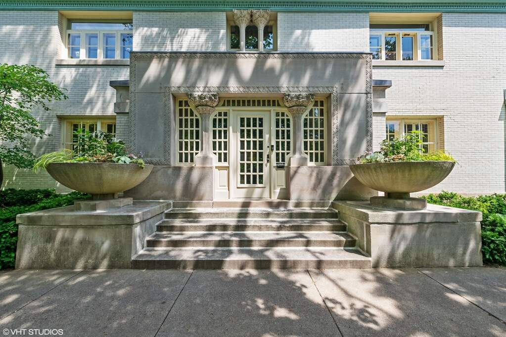 750 W Hutchinson Street, Chicago, IL 60613 MLS 11359038 properties