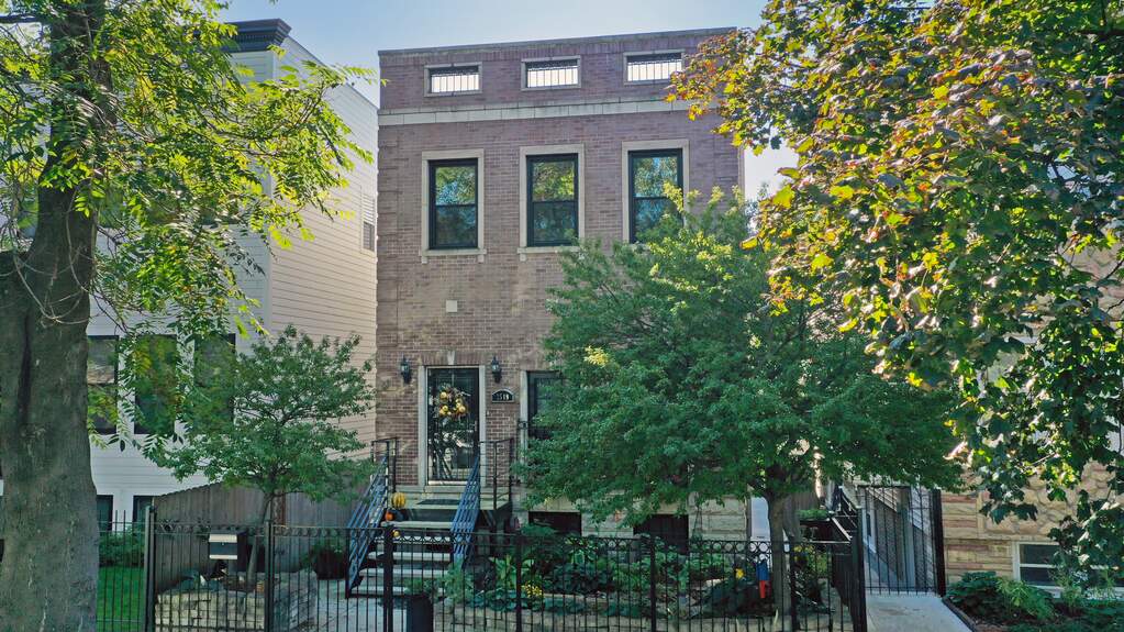 2519 W Lyndale Street, Chicago, IL 60647 MLS 11367086 properties