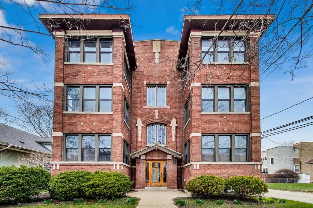 1616 W Balmoral Avenue 3W, Chicago, IL 60640 MLS 11374026 properties Chicagoland