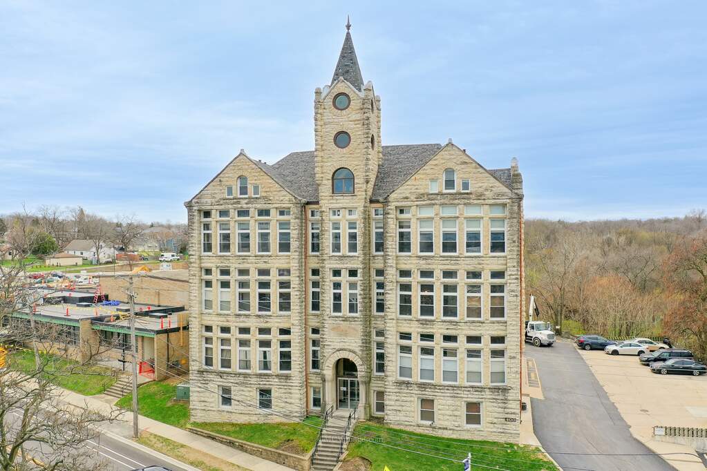 400 Mccarthy Road 312, Lemont, IL 60439 MLS 11378970 properties