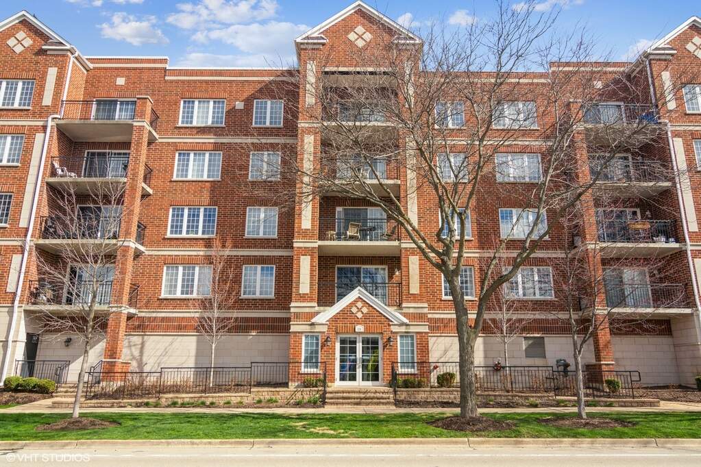 124 W Colfax Street 501, Palatine, IL 60067 MLS 11380069 properties Chicagoland