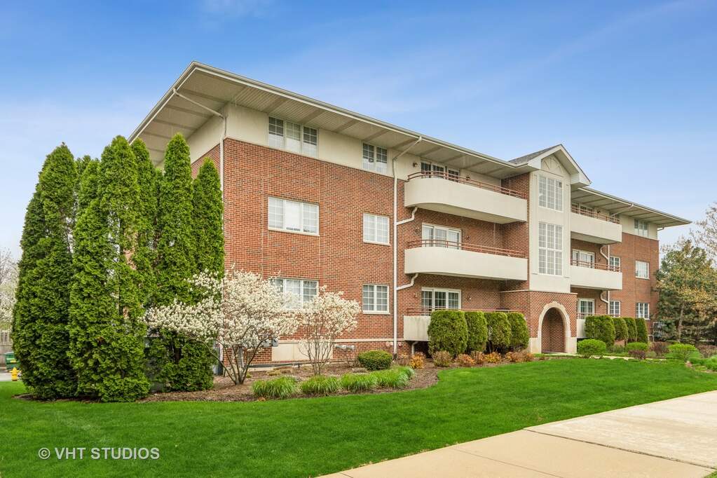 706 W 63rd Street 102, Westmont, IL 60559 MLS 11398415 properties Chicagoland