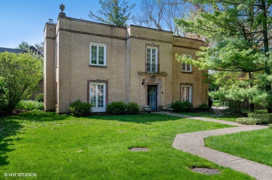 226 Sheridan Road, IL 60093 MLS 11406084 properties