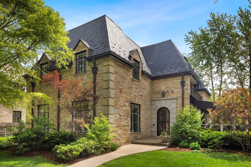 6149 N Kilpatrick Avenue, Chicago, IL 60646 MLS 11412827