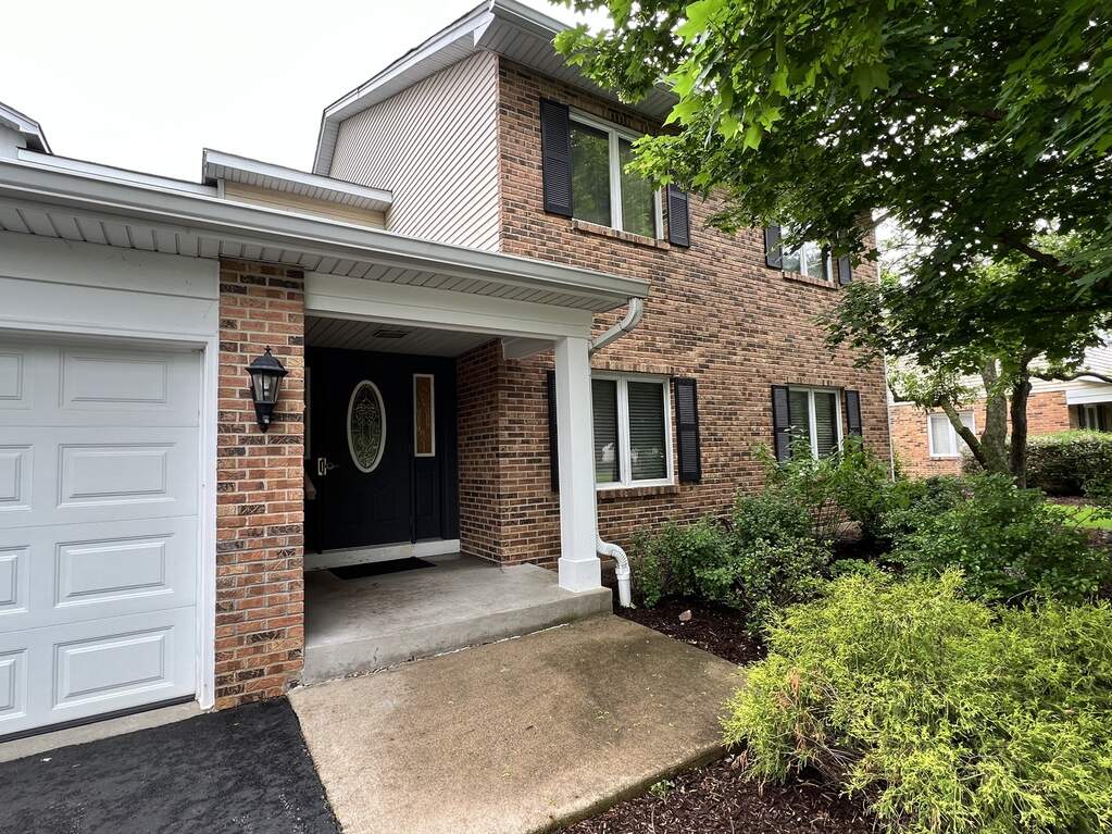 630 Zaininger Avenue D, Naperville, IL 60563 MLS 11416489