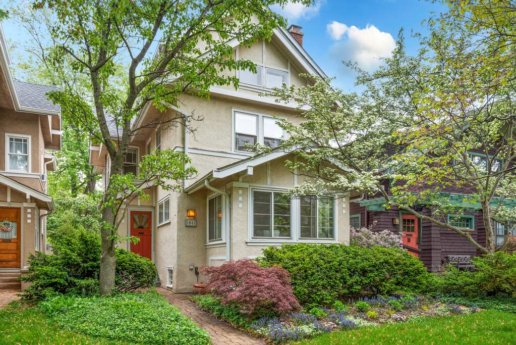 1841 Asbury Avenue, Evanston, IL 60201 MLS 11418287 properties