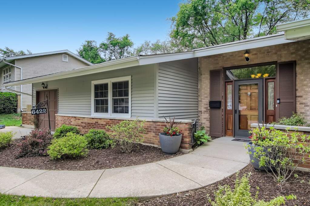 6422 Winston Drive, Woodridge, IL 60517 MLS 11418535 properties