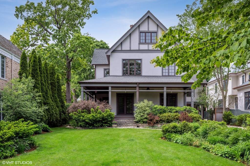 823 Humboldt Avenue, IL 60093 MLS 11422365 properties