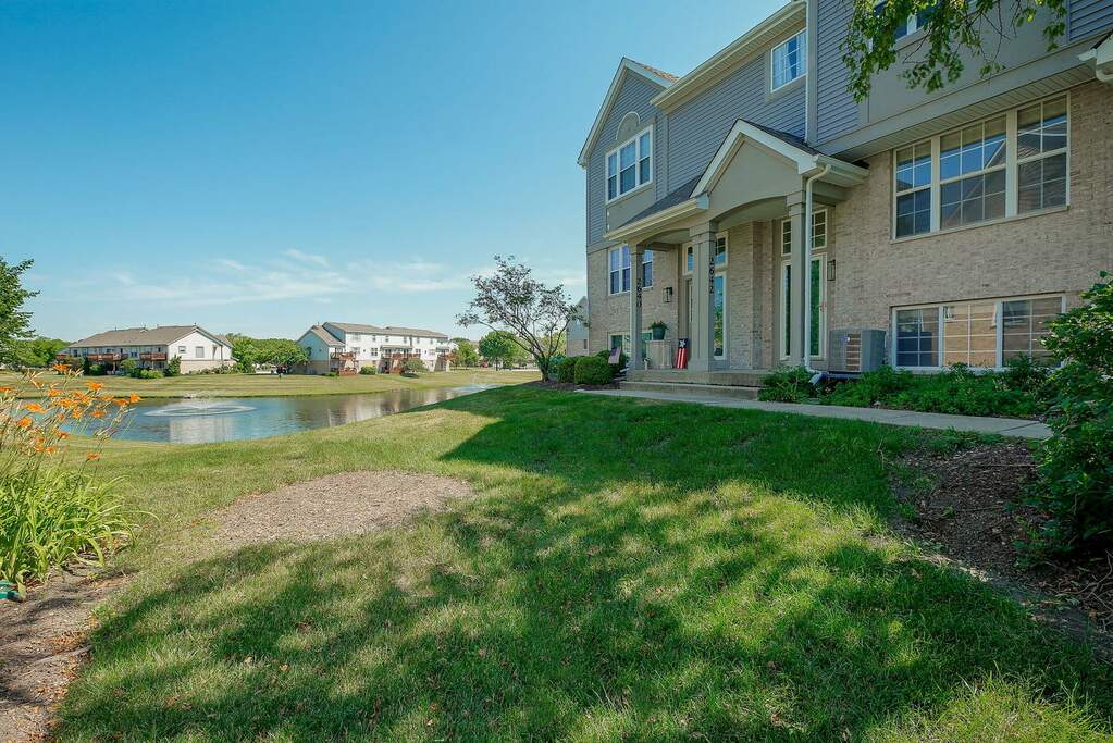 2642 Woodmere Drive 2642, Darien, IL 60561 MLS 11433227