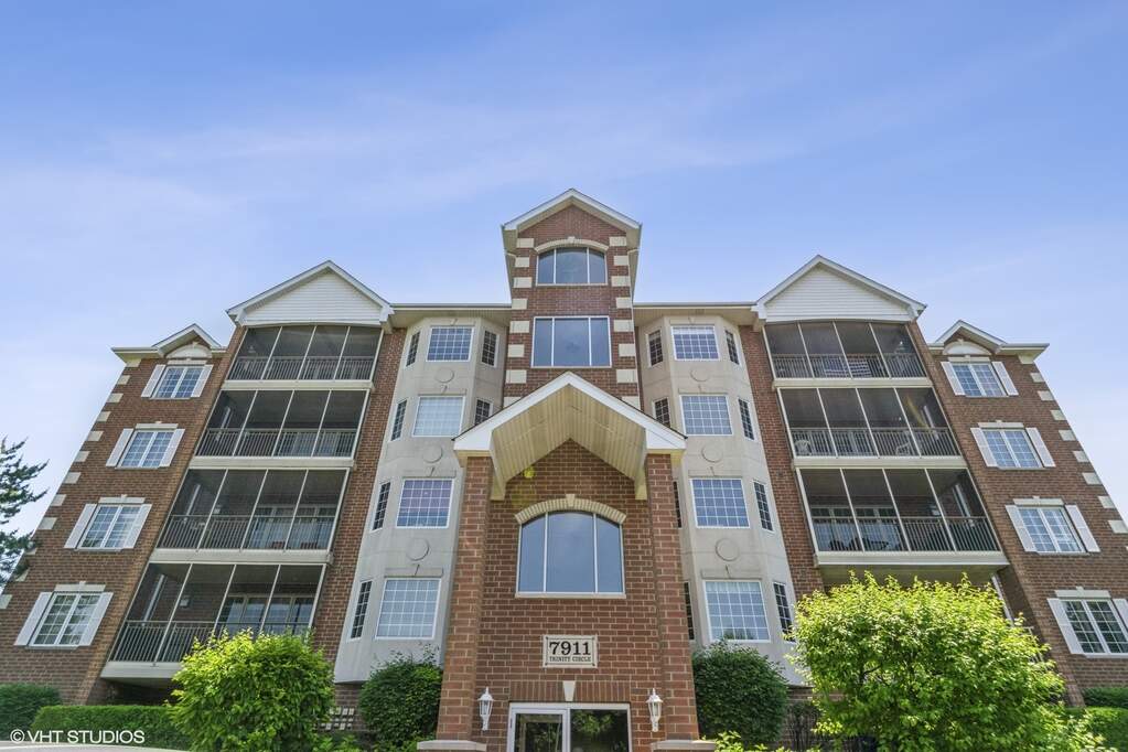 7911 Trinity Circle 3SE, Tinley Park, IL 60487 MLS 11436786
