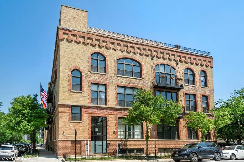 1050 W Hubbard Street 2G, Chicago, IL 60642 MLS 11437180