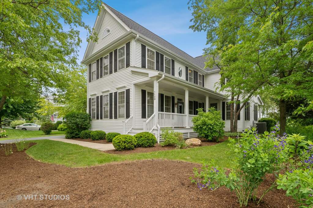 1128 Hedgerow Drive, Grayslake, IL 60030 MLS 11438811 properties