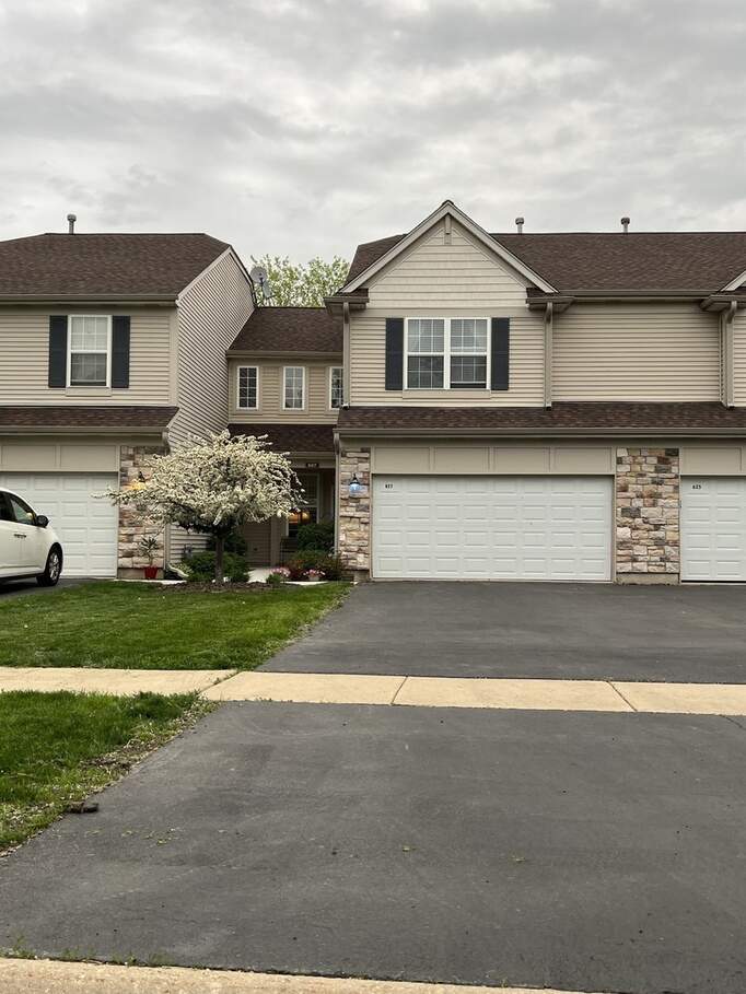 627 Shakespeare Drive, Grayslake, IL 60030 MLS 11440495