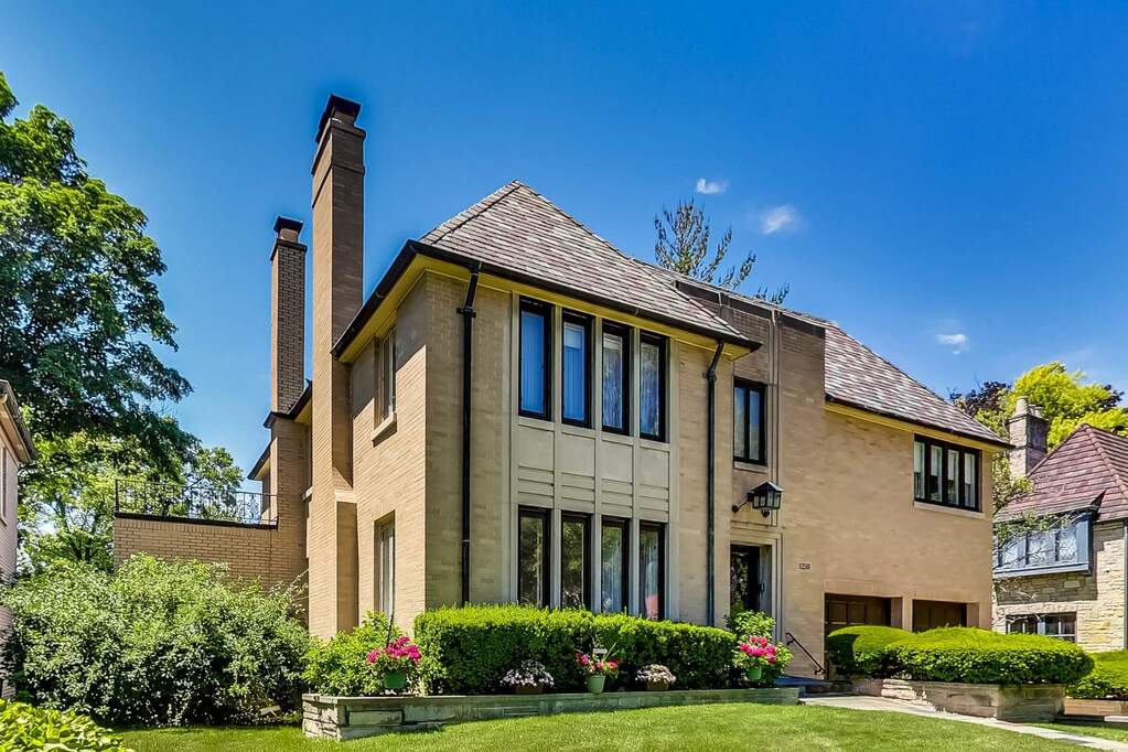 1250 Lathrop Avenue, River Forest, IL 60305 MLS 11442316 properties