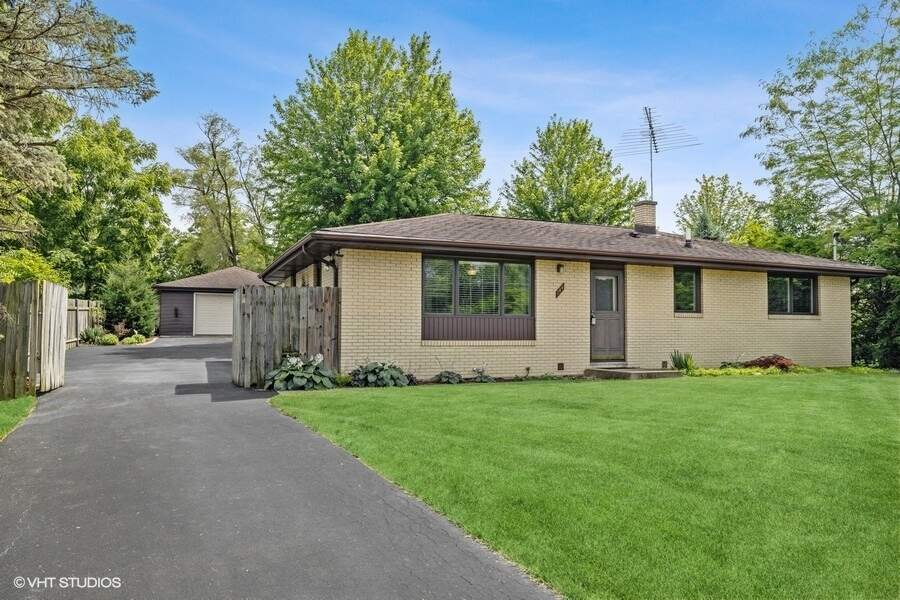 144 E Francis Road, New Lenox, IL 60451 MLS 11443186 properties