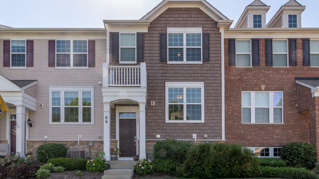 66 N Dryden Place, Arlington Heights, IL 60004 MLS 11443602