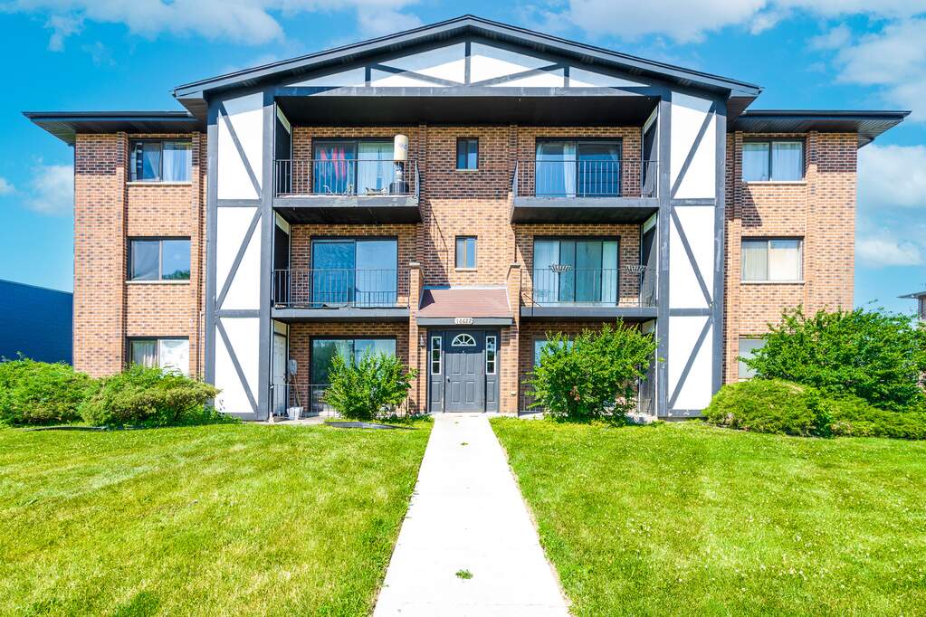 16622 Theresa Lane 102, Tinley Park, IL 60477 MLS 11443638