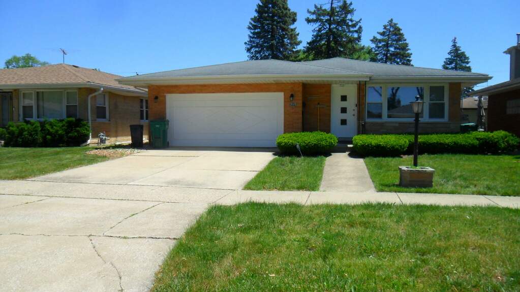 2849 Mayfair Avenue, Westchester, IL 60154 MLS 11443694