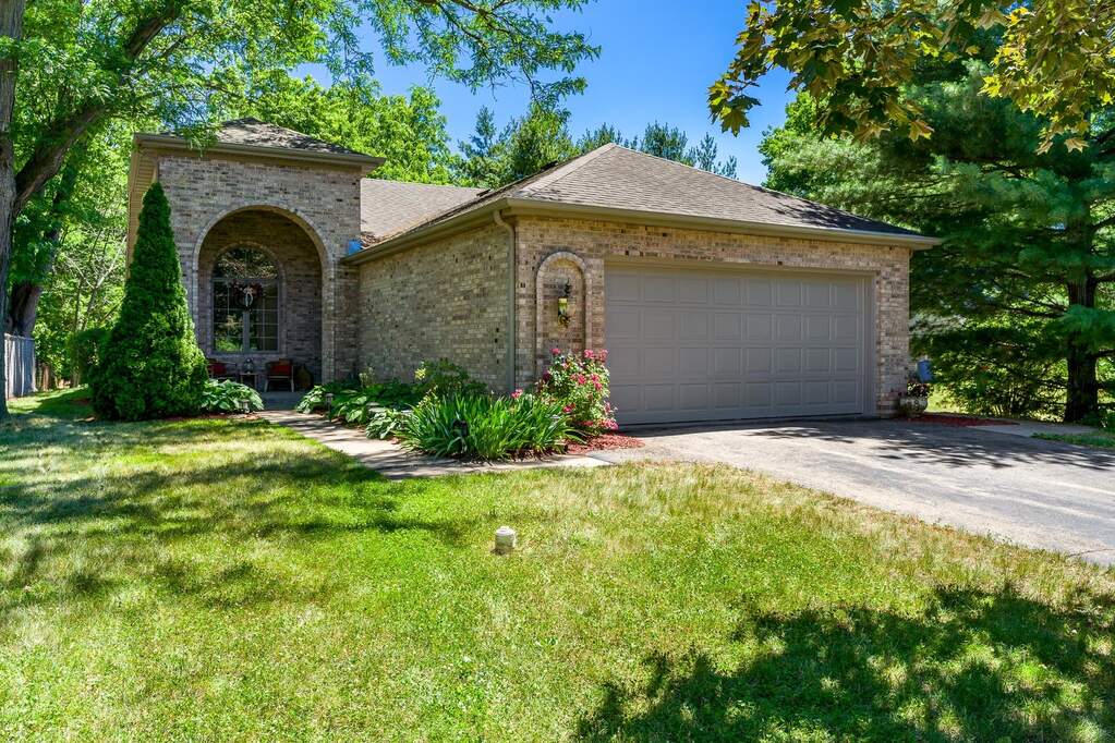 411 Green Street, Rockton, IL 61072 MLS 11445045 properties