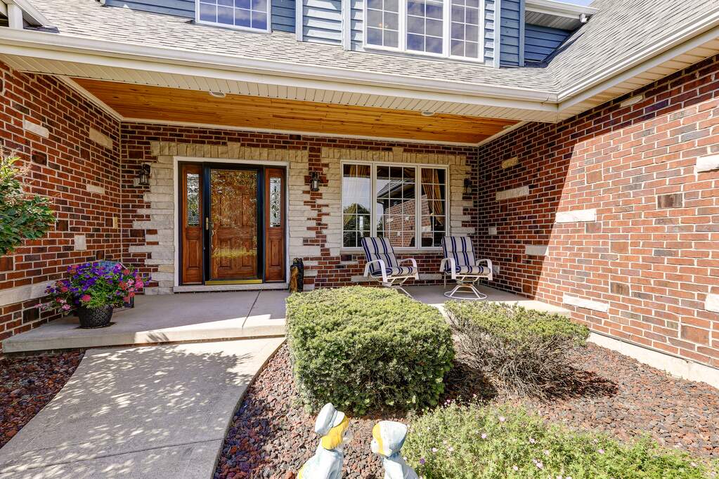 8212 Queen Victoria Lane, Tinley Park, IL 60477 MLS 11448551