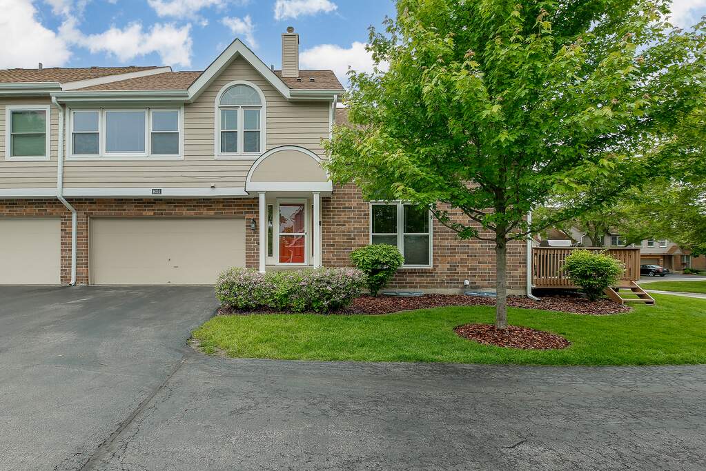 8011 Barrymore Drive 8011, Darien, IL 60561 MLS 11450421