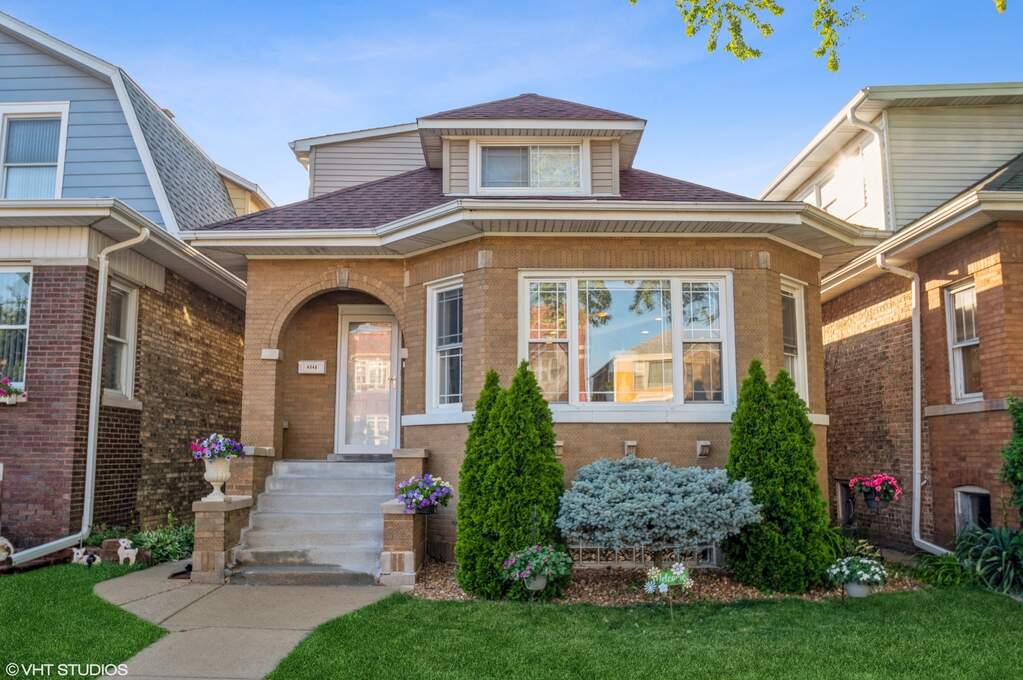 4948 N Kilpatrick Avenue, Chicago, IL 60630 MLS 11451630