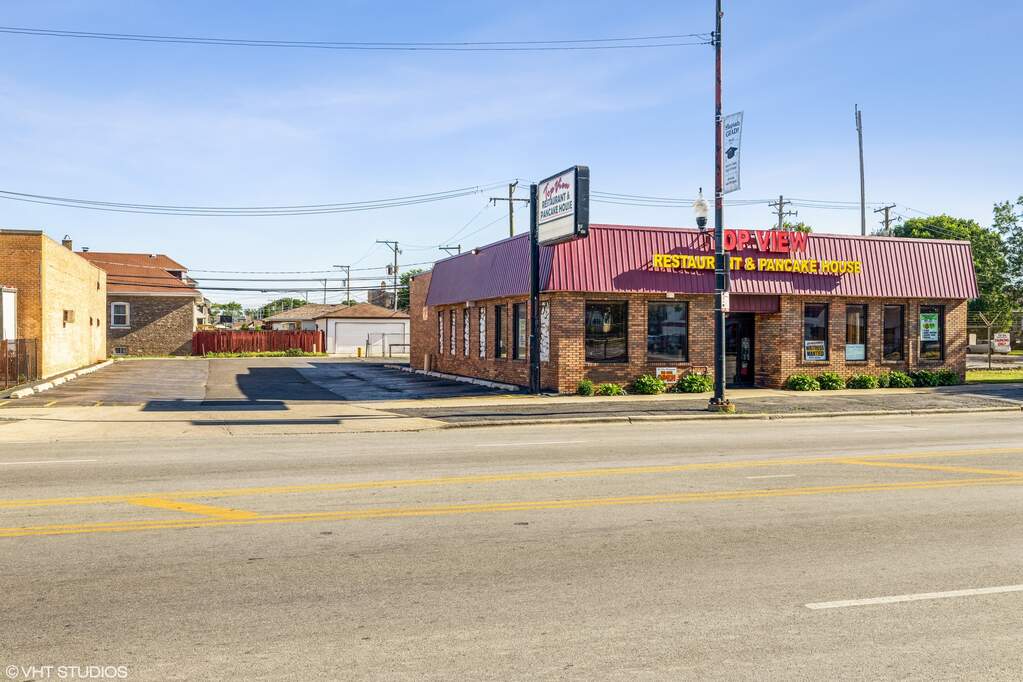 4715 W 63rd Street Chicago, Illinois 60629 MLS 11453650 properties