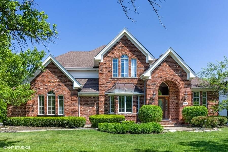 1600 Darien Club Drive, Darien, IL 60561 MLS 11456365 properties