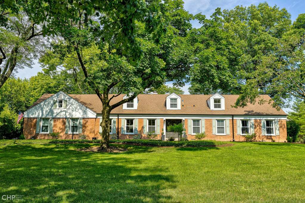 273 Plymouth Drive, Inverness, IL 60067 MLS 11456394 properties