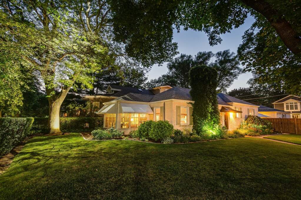 7804 Park Avenue, Skokie, IL 60077 MLS 11457068 properties