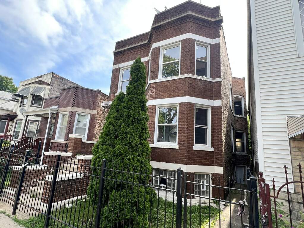 5413 S Honore Street, Chicago, IL 60609 MLS 11458459 properties