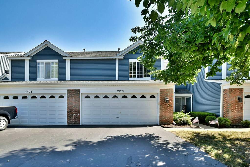 1325 Summersweet Lane, Bartlett, IL 60103 MLS 11460290 properties