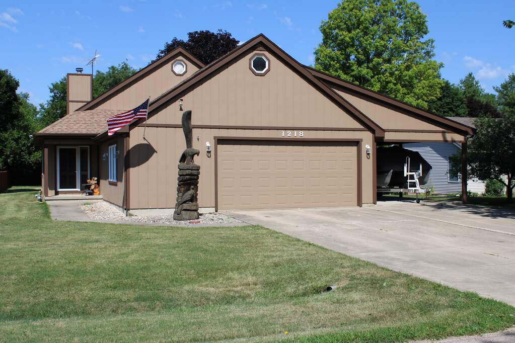 1218 Lakewood Drive, Lake Holiday, IL 60552 MLS 11463946