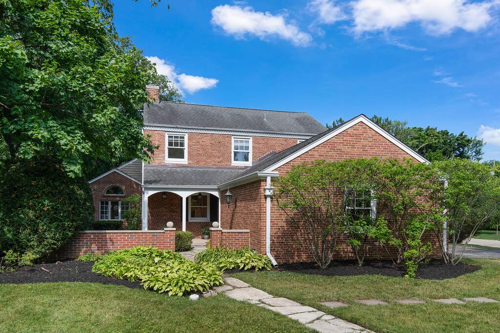 1000 Bluff Road, Glencoe, IL 60022 MLS 11464811 properties