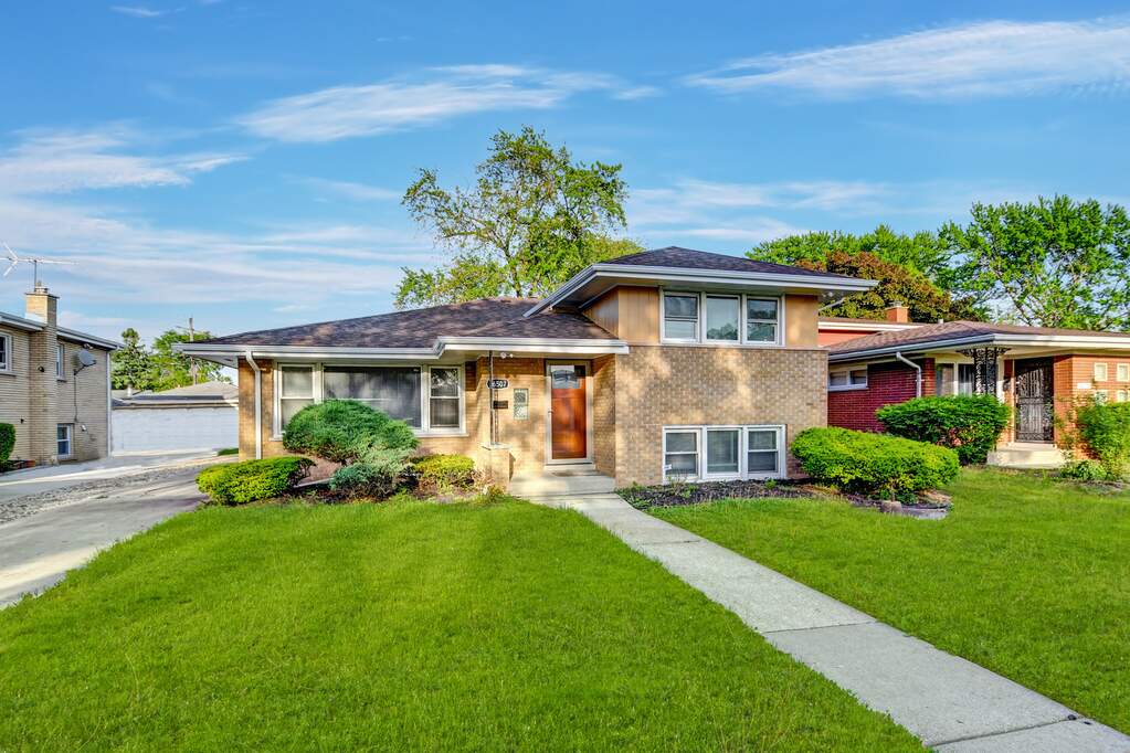 16507 School Street, South Holland, IL 60473 MLS 11464978