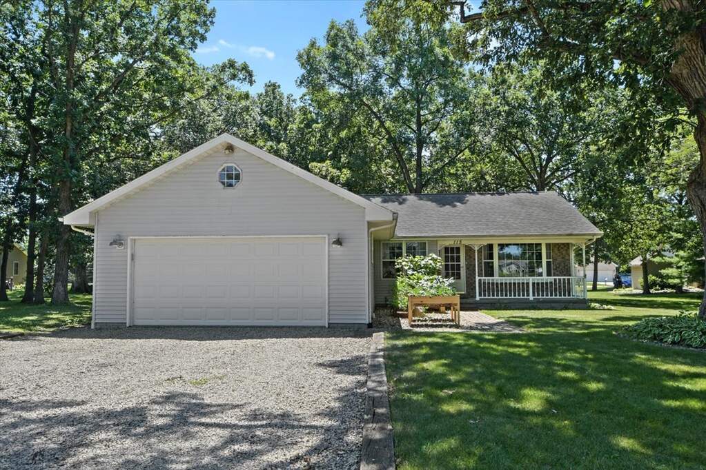 115 Seminole Lane, Loda, IL 60948 MLS 11471656 properties Chicagoland