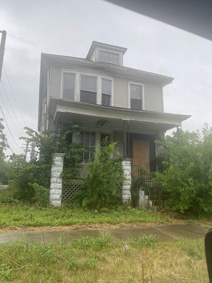 49 W 116th Street, Chicago, IL 60628 MLS 11471976 properties