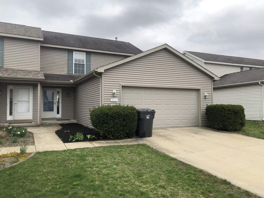 3907 Balmoral Drive, Champaign, IL 61822 MLS 11475892 properties