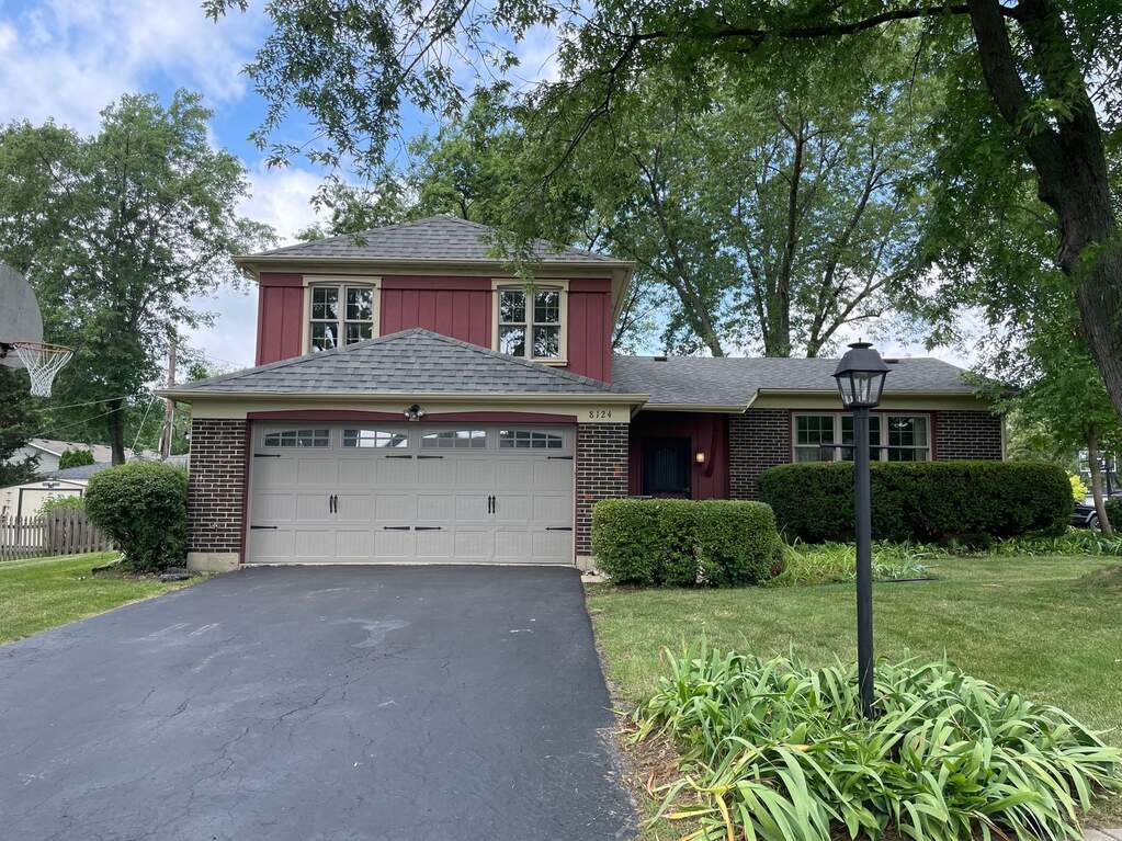 8124 Eastwood Lane, Woodridge, IL 60517 MLS 11476048 properties