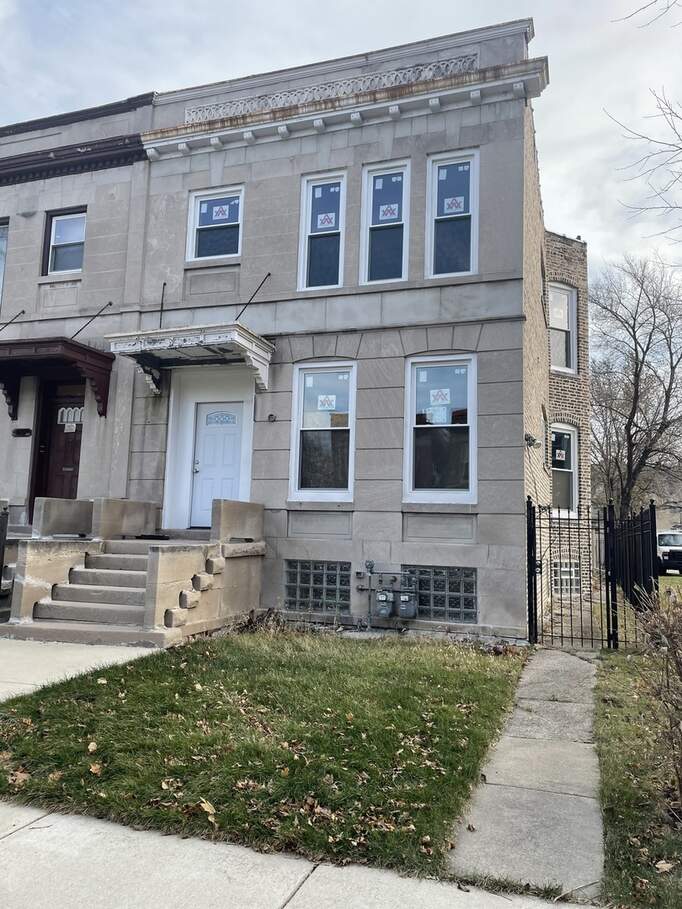 183 N Leamington Avenue, Chicago, IL 60644 MLS 11479486 properties