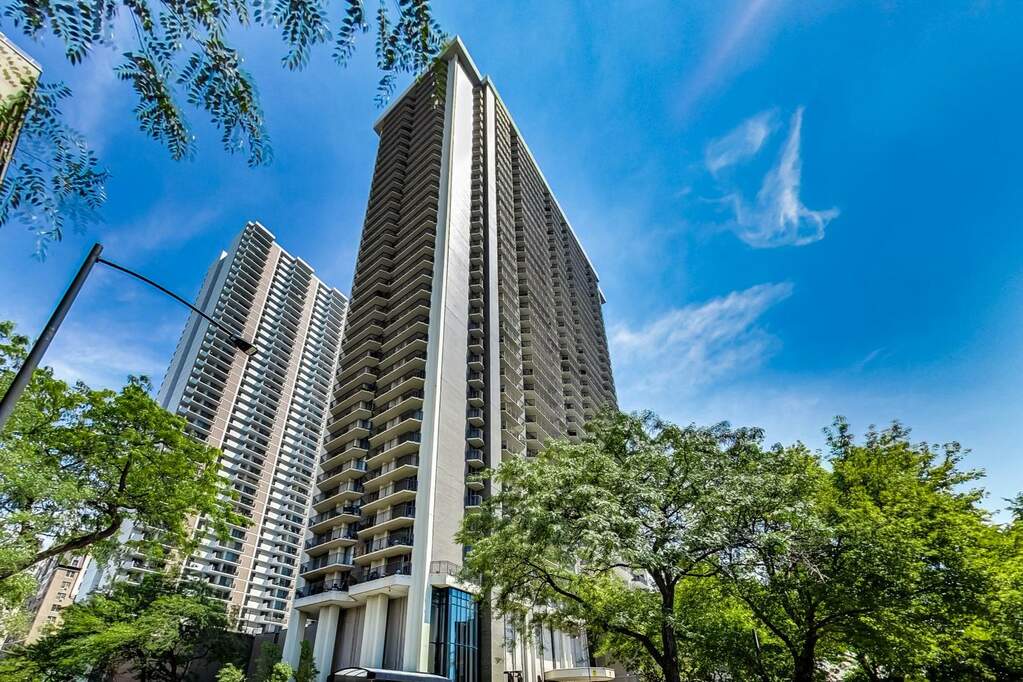 6007 N Sheridan Road 16E, Chicago, IL 60660 MLS 11480826