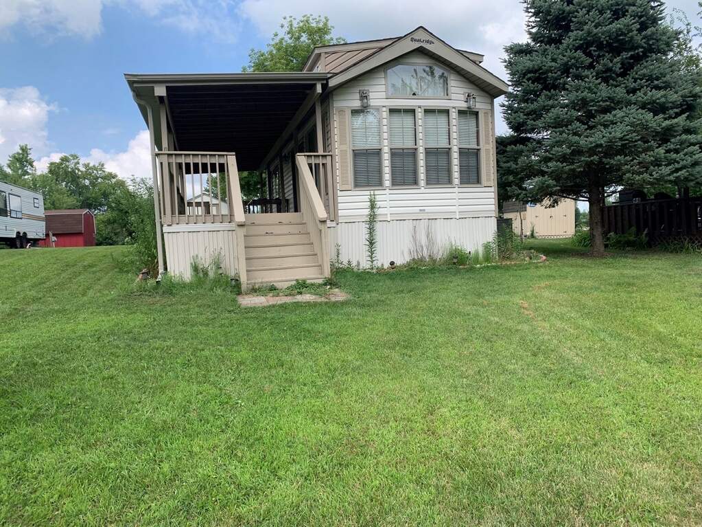 25/130 Woodhaven, Sublette, IL 61367 MLS 11483908 properties