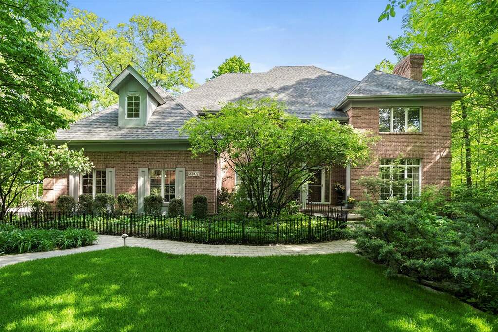 3401 Royal Fox Drive, St. Charles, IL 60174 MLS 11490025