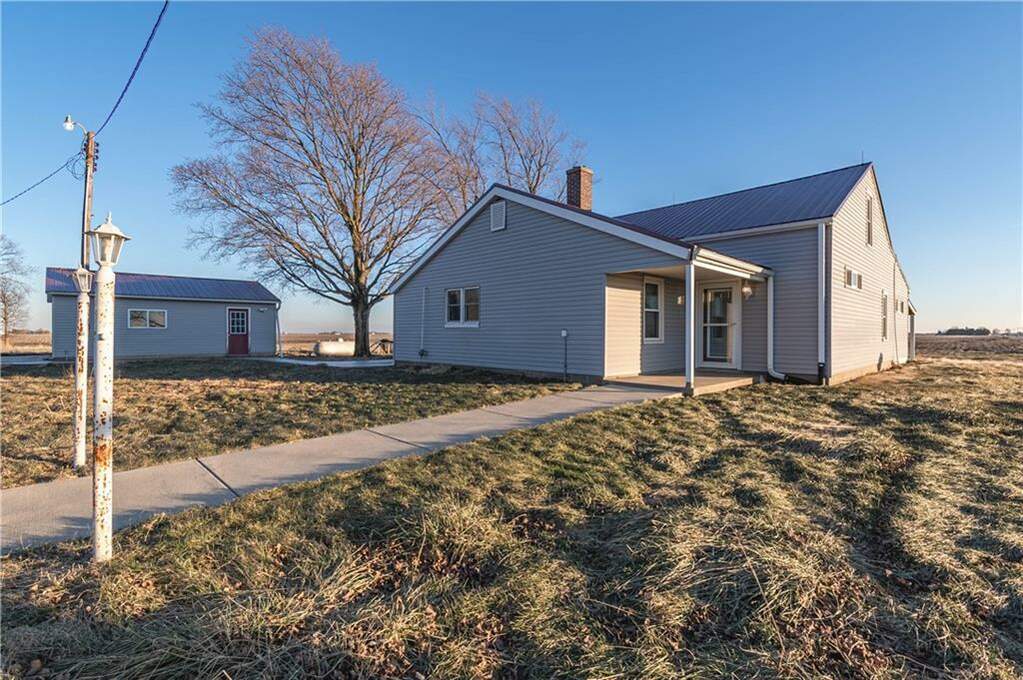 383 N State Highway 32, Cerro Gordo, IL 61818 MLS 11495395 properties Chicagoland