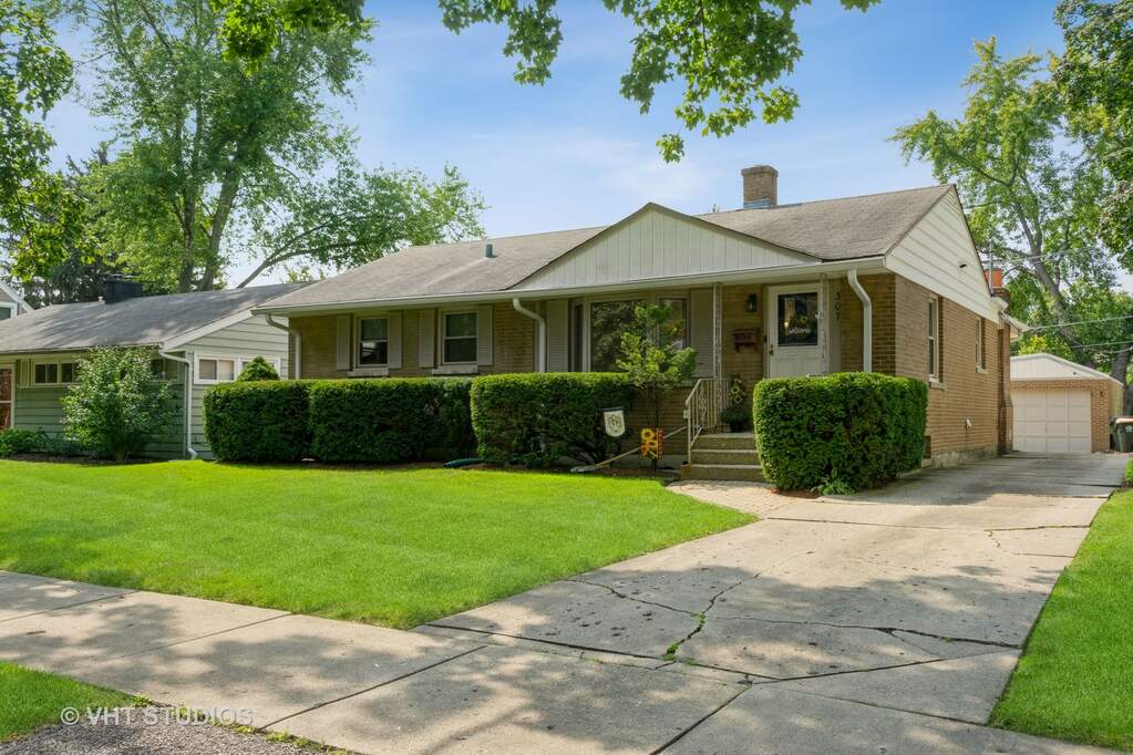 307 Garfield Avenue, Libertyville, IL 60048 MLS 11613943