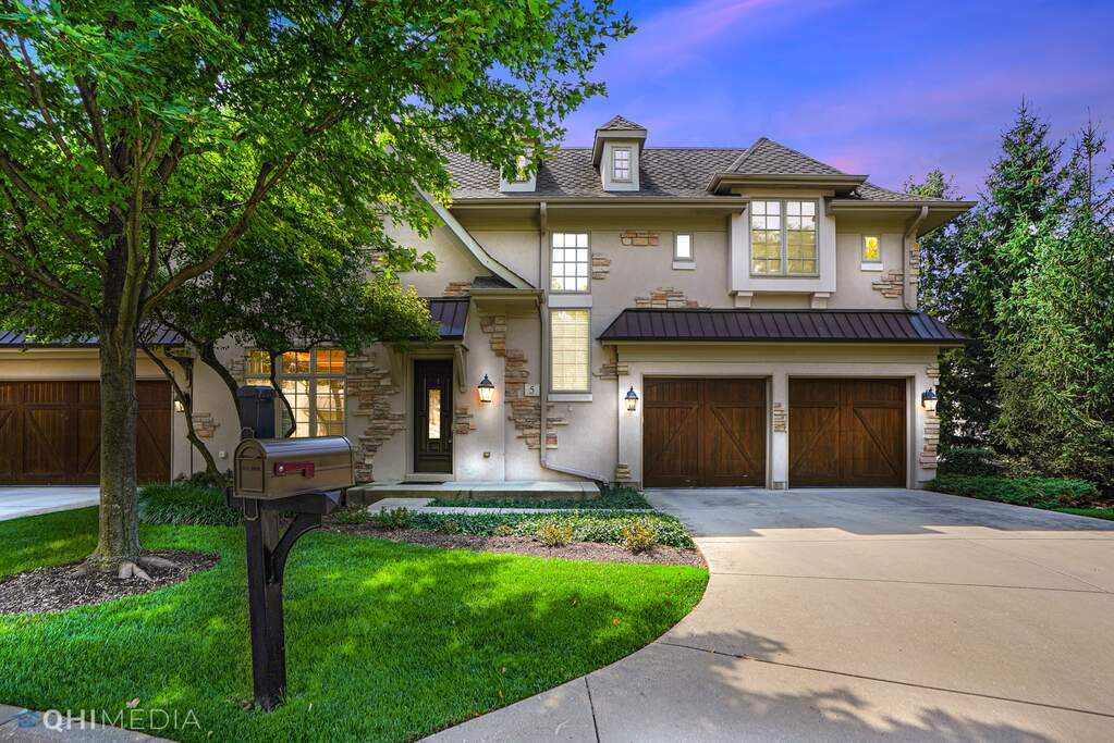 5 Willowcrest Drive 5, Oak Brook, IL 60523 MLS 11614805 properties Chicagoland