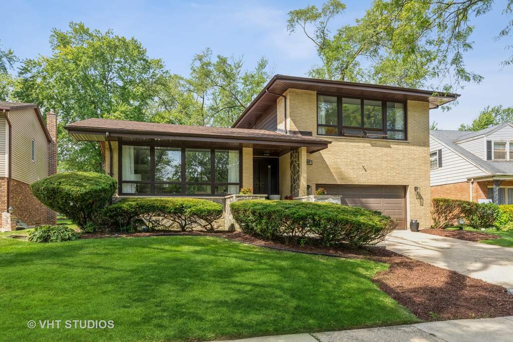922 Elm Street, Flossmoor, IL 60422 MLS 11622883 properties