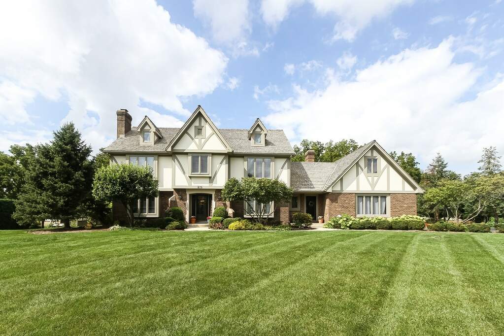 975 Persimmon Drive, St. Charles, IL 60174 MLS 11624447