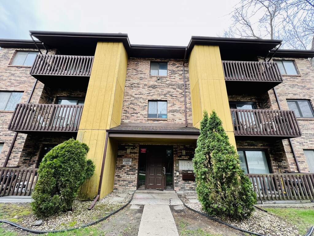 1259 Cunningham Drive 1E, Calumet City, IL 60409 MLS 11627477